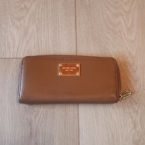 Michael Kors brown wallet